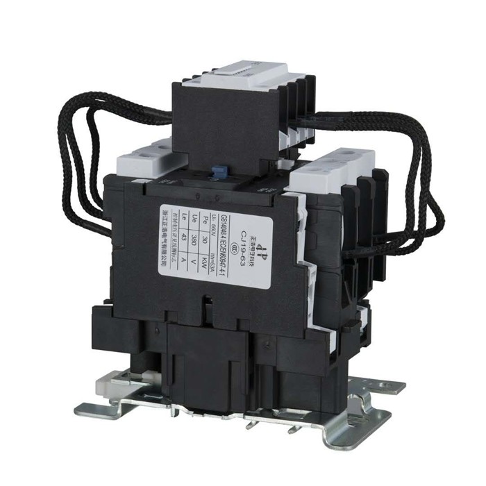 CJ19-63交流接触器